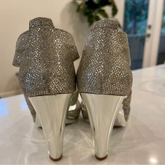 💖💖Silver 👠 Michael Kors 👠 high heels for every occasion 👆 - Picture 3 of 7